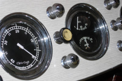 V42